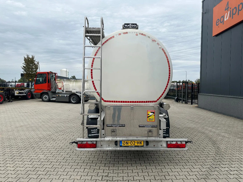 Van Hool FOOD / RVS chassis / empty weight: 5.860kg / 29.500L / 1-comp.+ 1 baffel / discbrakes / NL / APK: 05/2026 - Semi-remorque citerne: photos 4 Van Hool FOOD / RVS chassis / empty weight: 5.860kg / 29.500L / 1-comp.+ 1 baffel / discbrakes / NL / APK: 05/2026 - Semi-remorque citerne: photos 4