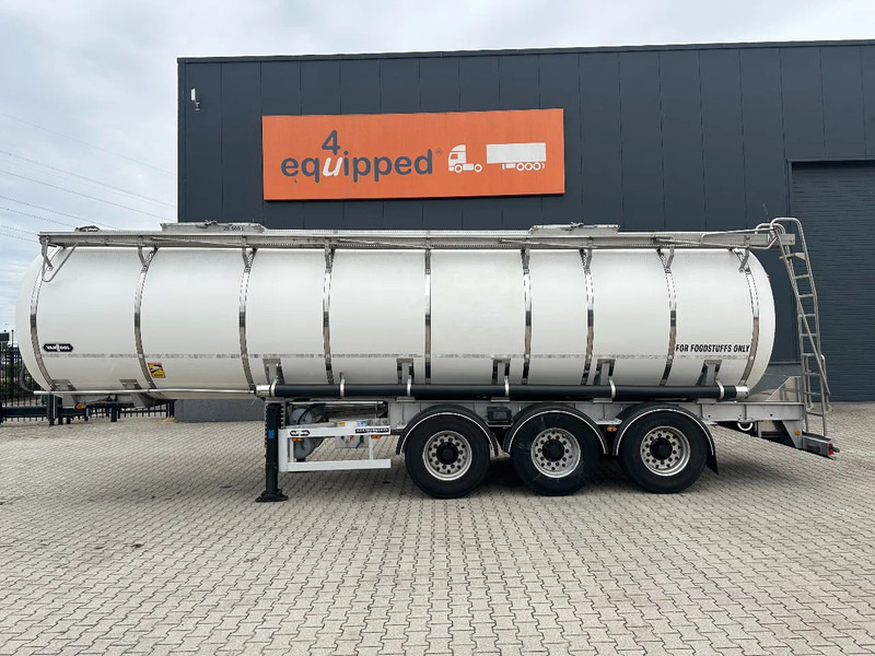 Van Hool FOOD / RVS chassis / empty weight: 5.860kg / 29.500L / 1-comp.+ 1 baffel / discbrakes / NL / APK: 05/2026 - Semi-remorque citerne: photos 2 Van Hool FOOD / RVS chassis / empty weight: 5.860kg / 29.500L / 1-comp.+ 1 baffel / discbrakes / NL / APK: 05/2026 - Semi-remorque citerne: photos 2