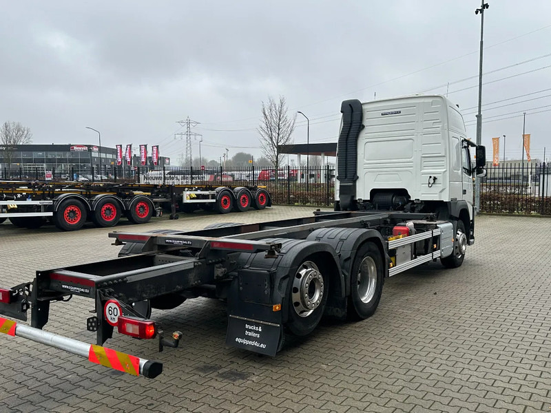 Volvo FM 380 Globetrotter 6x2, ADR (FL, AT, OX), LIFT/STEER, 636.183km - Châssis cabine: photos 5 Volvo FM 380 Globetrotter 6x2, ADR (FL, AT, OX), LIFT/STEER, 636.183km - Châssis cabine: photos 5