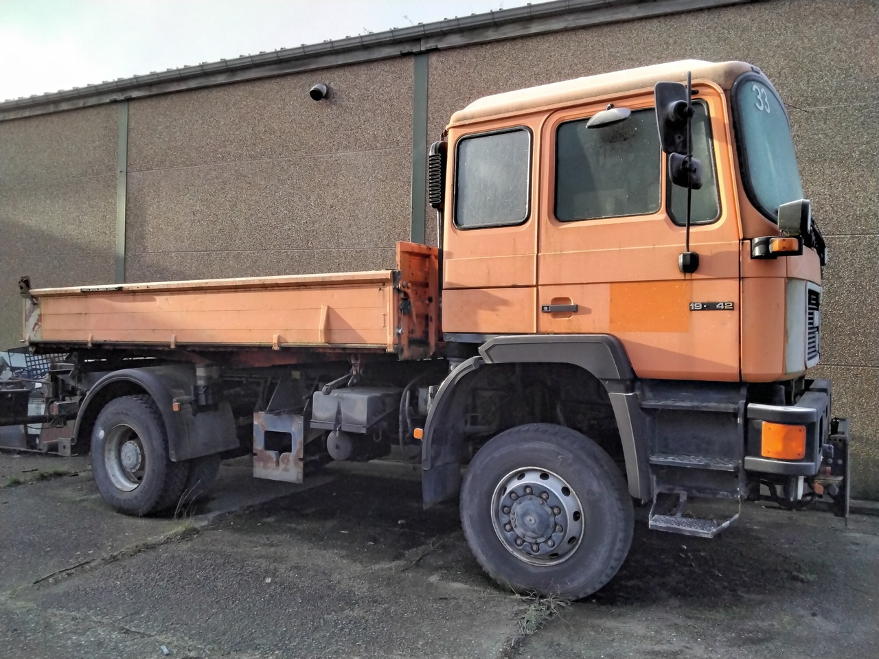 MAN 19.342 FAK 4x4 - Camion benne: photos 1 MAN 19.342 FAK 4x4 - Camion benne: photos 1