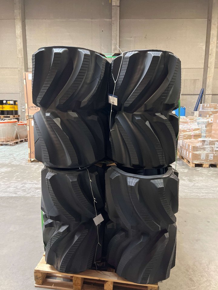 Rubber track for Challenger MT700 25 ", 30" and 36" - Chenille pour Machine agricole: photos 4 Rubber track for Challenger MT700 25 ", 30" and 36" - Chenille pour Machine agricole: photos 4