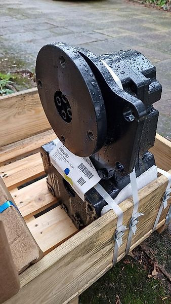 Zuidberg Frontzapfwelle zum Case PUMA / PUMA CVX / STEYR CVT - Pièces de rechange pour Tracteur agricole: photos 3 Zuidberg Frontzapfwelle zum Case PUMA / PUMA CVX / STEYR CVT - Pièces de rechange pour Tracteur agricole: photos 3