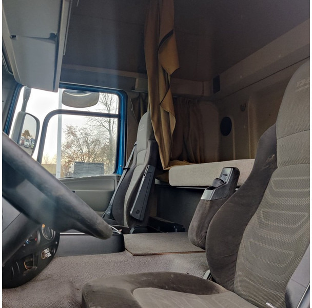 Tracteur routier DAF CF-85-460: photos 12
