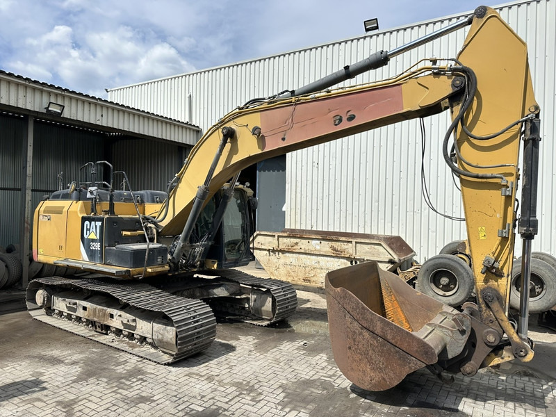Caterpillar 329E L FULL HYDR - QUICK HITCH / SNELWISSEL - 29.7T - 179kW - 11.905h - CAMERA - A/C - BE MACHINE - Pelle sur chenille: photos 1 Caterpillar 329E L FULL HYDR - QUICK HITCH / SNELWISSEL - 29.7T - 179kW - 11.905h - CAMERA - A/C - BE MACHINE - Pelle sur chenille: photos 1