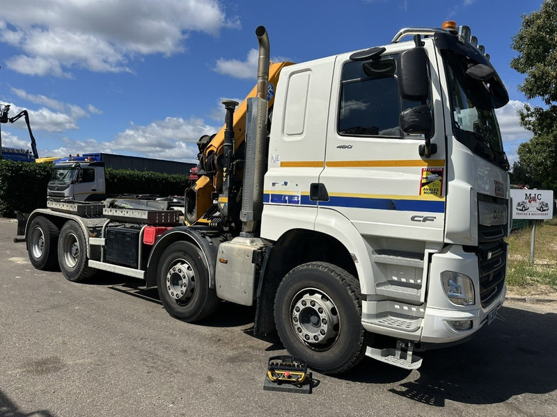 DAF CF 480 8x4 HOOKLIFT + CRANE (19m!) EFFER 205 / 6S + WINCH - RETARDER - *165.000km* - VERY NICE - Camion ampliroll, Camion grue: photos 2 DAF CF 480 8x4 HOOKLIFT + CRANE (19m!) EFFER 205 / 6S + WINCH - RETARDER - *165.000km* - VERY NICE - Camion ampliroll, Camion grue: photos 2