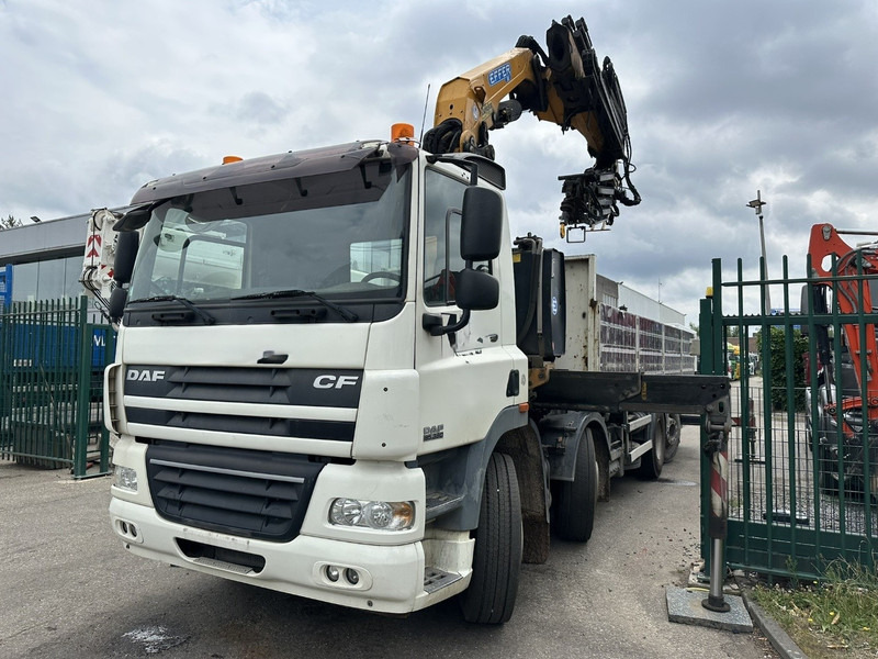 DAF CF 85.360 8x2 + CRANE (25m!) EFFER 305 6S + JIB 4S + ROTATOR - PLATORM 7m60 - LIFT + STEERING AXLE - EURO 5 - BE - Camion grue: photos 4 DAF CF 85.360 8x2 + CRANE (25m!) EFFER 305 6S + JIB 4S + ROTATOR - PLATORM 7m60 - LIFT + STEERING AXLE - EURO 5 - BE - Camion grue: photos 4