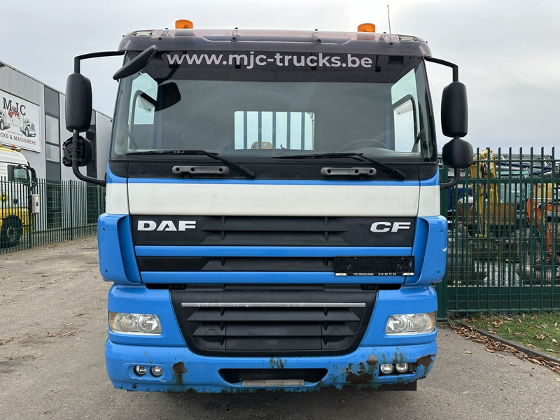 DAF CF 85.360 8x2 PRITSCHE 7m35 + KRAN EFFER 165-3S + RADIO - MANUAL GEARBOX ZF - EURO 5 - BE TRUCK - Camion plateau, Camion grue: photos 3 DAF CF 85.360 8x2 PRITSCHE 7m35 + KRAN EFFER 165-3S + RADIO - MANUAL GEARBOX ZF - EURO 5 - BE TRUCK - Camion plateau, Camion grue: photos 3