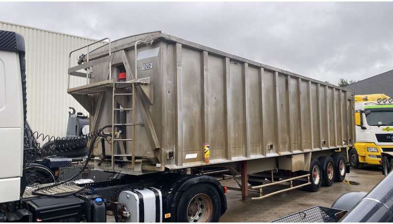 Semi-remorque benne Fruehauf (+/-) 55m³ VOLUME ALU TRAILER BENALU - STEEL SPRING / LAMES - SMB - 3-AXLES F - GOOD CONDITION / BONNE ETAT: photos 1