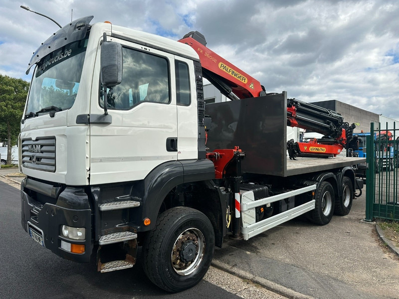 MAN TGA 33.360 6x6 + CRANE PALFINGER PK36002 E 6x + JIB + WINCH - *184.000km* - MANUAL - EURO 3 - Camion grue: photos 1 MAN TGA 33.360 6x6 + CRANE PALFINGER PK36002 E 6x + JIB + WINCH - *184.000km* - MANUAL - EURO 3 - Camion grue: photos 1