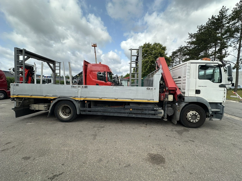 MAN TGM 18.240 4x2 + 2010 CRANE HMF 1420 K6 (17.5m! 6x) RADIO - PLATFORM 6m60 - MANUAL - EURO 3 - BE TRUCK - Camion grue: photos 5 MAN TGM 18.240 4x2 + 2010 CRANE HMF 1420 K6 (17.5m! 6x) RADIO - PLATFORM 6m60 - MANUAL - EURO 3 - BE TRUCK - Camion grue: photos 5