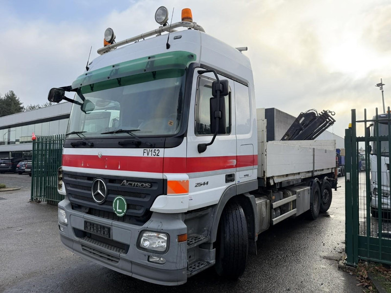 Mercedes-Benz ACTROS 2544 6x2 MP2 + CRANE ATLAS 165.2E (3x HYDR) - RADIO - *FULL AIR* - LIFT + STEERING AXLE - *299.000km* - PLATFORM 6m50 - Camion grue: photos 3 Mercedes-Benz ACTROS 2544 6x2 MP2 + CRANE ATLAS 165.2E (3x HYDR) - RADIO - *FULL AIR* - LIFT + STEERING AXLE - *299.000km* - PLATFORM 6m50 - Camion grue: photos 3