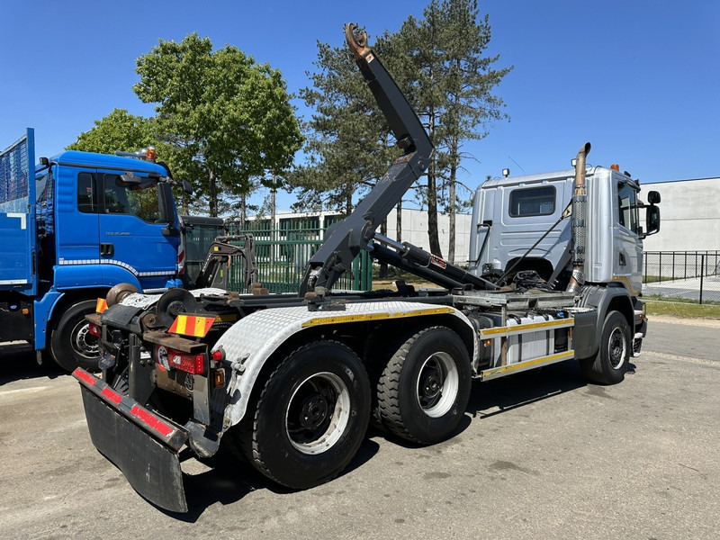 Scania G450 6x4 HAAKSYSTEEM AJK 20T - 5760mm - 3m90 WB - BLADVERING / NAAFREDUCTIE - EURO 6 - BE TRUCK - Camion ampliroll: photos 5 Scania G450 6x4 HAAKSYSTEEM AJK 20T - 5760mm - 3m90 WB - BLADVERING / NAAFREDUCTIE - EURO 6 - BE TRUCK - Camion ampliroll: photos 5