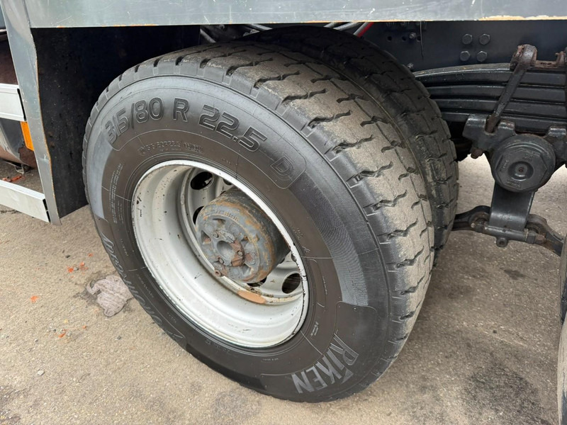 Camion ampliroll, Camion grue Scania P400 6x4 HOOKLIFT + CRANE PALFINGER PK9001 EH - RETARDER - 5/6F + ROTATOR + RADIO - WB 3m90 - EURO 5 - HUB REDUCTION / SPRING - BE TRUCK: photos 18 Camion ampliroll, Camion grue Scania P400 6x4 HOOKLIFT + CRANE PALFINGER PK9001 EH - RETARDER - 5/6F + ROTATOR + RADIO - WB 3m90 - EURO 5 - HUB REDUCTION / SPRING - BE TRUCK: photos 18