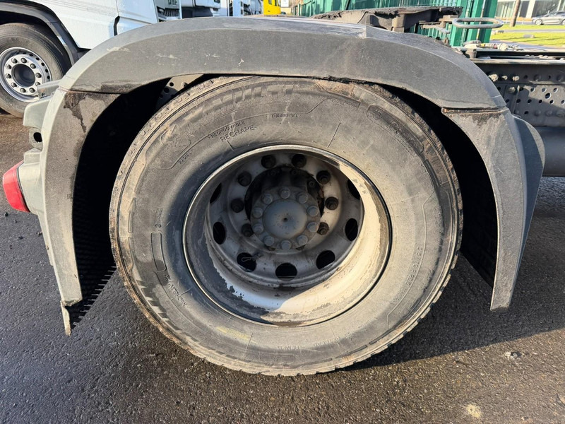 Tracteur routier Mercedes-Benz Actros 1845 - 13L ENGINE - STREAMSPACE - FRIGO - SPOILERS - *874.000km* - GOOD CONDITION: photos 20 Tracteur routier Mercedes-Benz Actros 1845 - 13L ENGINE - STREAMSPACE - FRIGO - SPOILERS - *874.000km* - GOOD CONDITION: photos 20