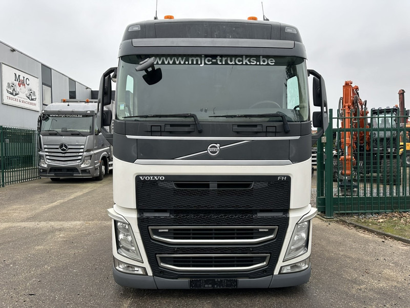 Volvo FH 460 MEGA LOWDECK - HEFSCHOTEL - 295/60R22.5 - FRIGO - SPOILERS - 2 TANKS - BE TRUCK - Tracteur routier: photos 2 Volvo FH 460 MEGA LOWDECK - HEFSCHOTEL - 295/60R22.5 - FRIGO - SPOILERS - 2 TANKS - BE TRUCK - Tracteur routier: photos 2