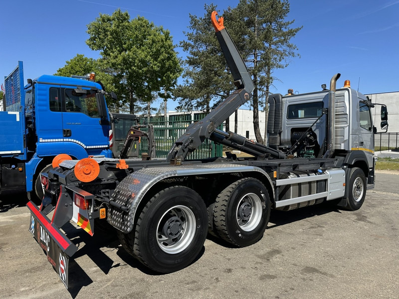 Volvo FM 420 6x4 AJK HOOKLIFT / HAAK 20T - 5760mm - WB 3m90 - *266.000km* - HUB REDUCTION / STEEL SUSPENSION - EURO 6 - BE TRUCK - Camion ampliroll: photos 5 Volvo FM 420 6x4 AJK HOOKLIFT / HAAK 20T - 5760mm - WB 3m90 - *266.000km* - HUB REDUCTION / STEEL SUSPENSION - EURO 6 - BE TRUCK - Camion ampliroll: photos 5