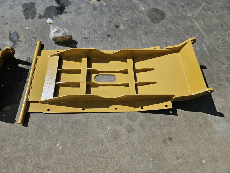 Cat 140M - Accessoire pour Engins de chantier: photos 2 Cat 140M - Accessoire pour Engins de chantier: photos 2
