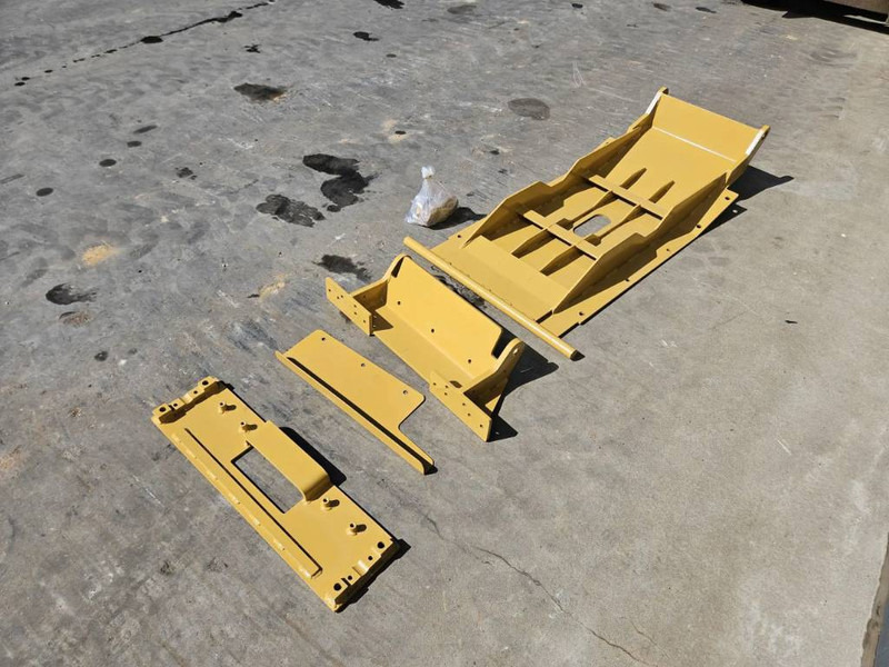 Cat 140M2 - Accessoire pour Engins de chantier: photos 1 Cat 140M2 - Accessoire pour Engins de chantier: photos 1
