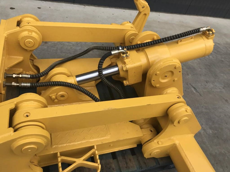 Komatsu D53 - Accessoire pour Engins de chantier: photos 3 Komatsu D53 - Accessoire pour Engins de chantier: photos 3