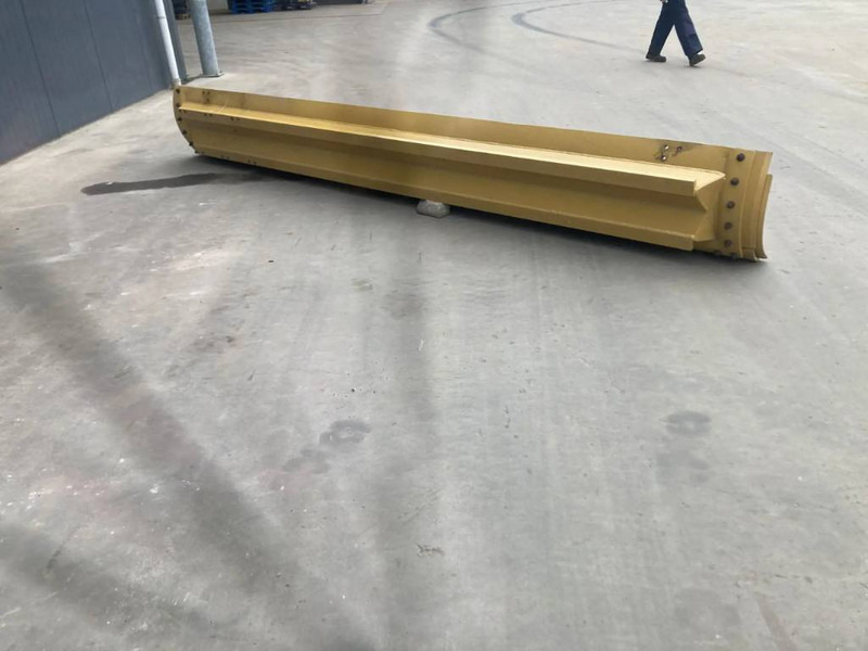 Cat 120M Moldboard - Lame pour Engins de chantier: photos 2 Cat 120M Moldboard - Lame pour Engins de chantier: photos 2
