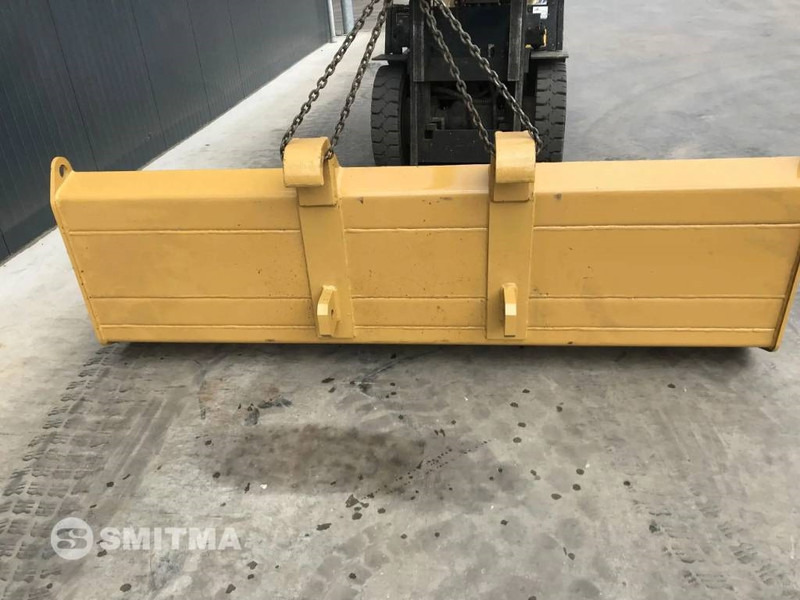 Cat 140 NG - Lame pour Engins de chantier: photos 4 Cat 140 NG - Lame pour Engins de chantier: photos 4