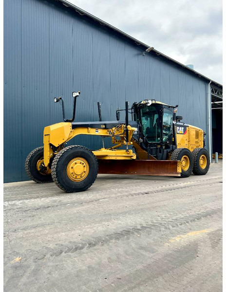 Cat 140M2 AWD - Niveleuse: photos 1 Cat 140M2 AWD - Niveleuse: photos 1