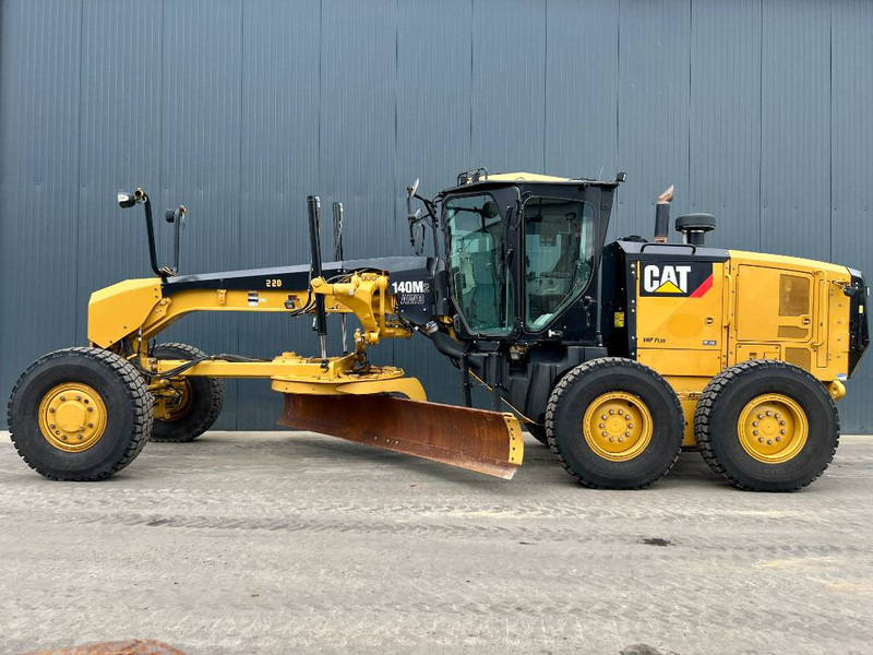 Cat 140M2 AWD - Niveleuse: photos 3 Cat 140M2 AWD - Niveleuse: photos 3