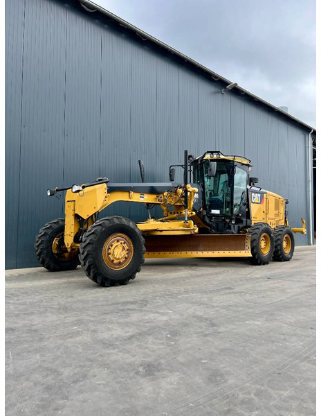 Cat 140M2 AWD - Niveleuse: photos 1 Cat 140M2 AWD - Niveleuse: photos 1