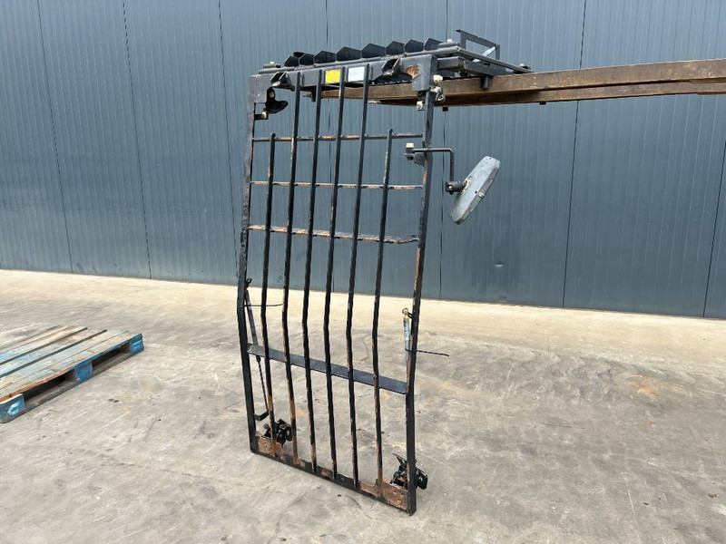 Cat 313E / M315F / 320F / 323E / 325F / 329E / 330F / - Cabine et intérieur pour Engins de chantier: photos 1 Cat 313E / M315F / 320F / 323E / 325F / 329E / 330F / - Cabine et intérieur pour Engins de chantier: photos 1