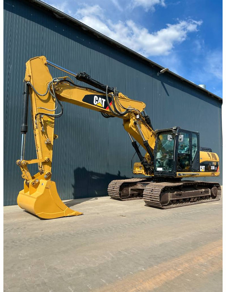 Cat 323D LN VA - Pelle sur chenille: photos 1 Cat 323D LN VA - Pelle sur chenille: photos 1