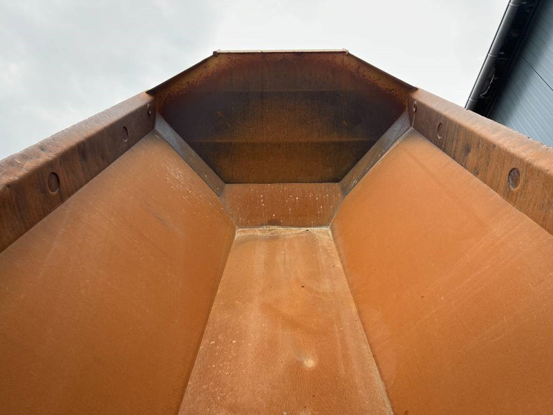 Tombereau articulé Cat 745 04A - New Tires: photos 7