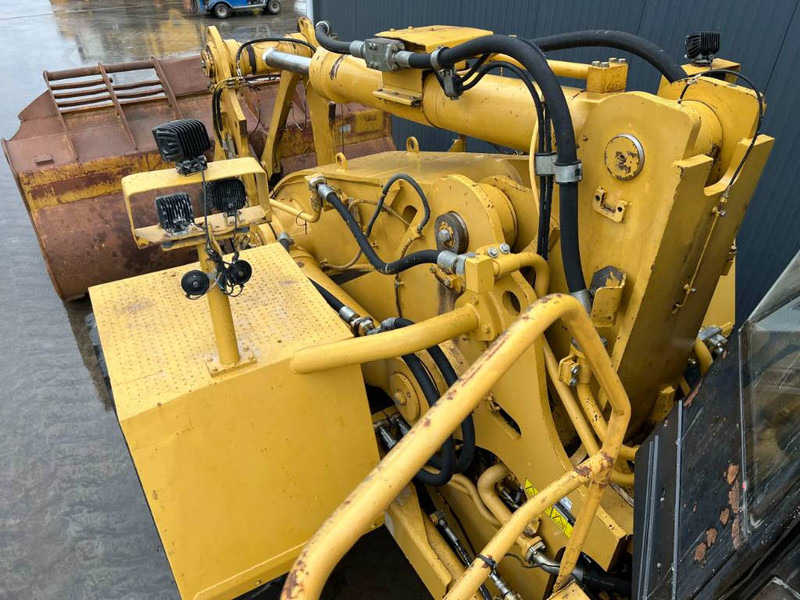 Chargeuse sur pneus Cat 988H: photos 20