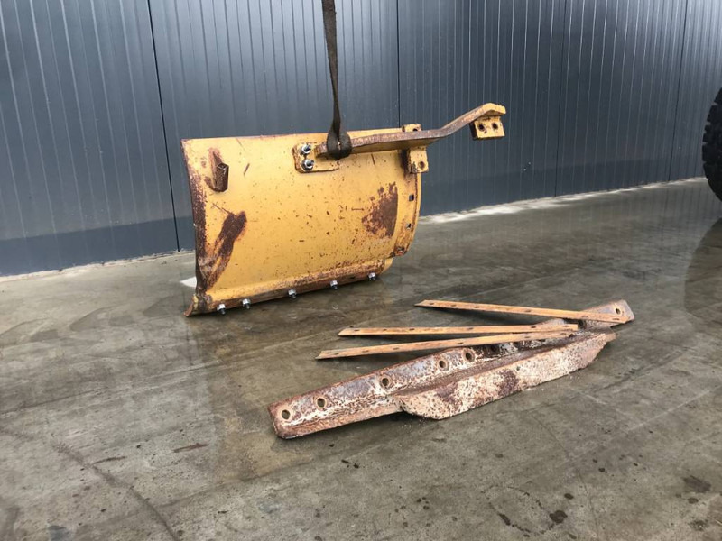 Cat Blade Extension 12H / 12K / 140H / 140K - Lame pour Engins de chantier: photos 3 Cat Blade Extension 12H / 12K / 140H / 140K - Lame pour Engins de chantier: photos 3