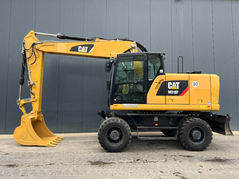 Cat M318F - Extremely Nice Condition - Pelle sur pneus: photos 2 Cat M318F - Extremely Nice Condition - Pelle sur pneus: photos 2