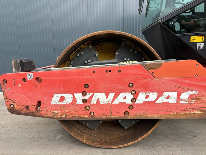 Compacteur à pieds de mouton/ Monocylindre Dynapac CA 602 D: photos 10