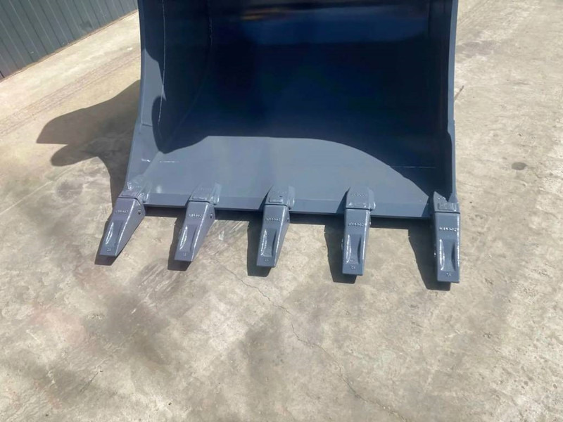 Hitachi ZX350 1.60m - Godet pour Engins de chantier: photos 2 Hitachi ZX350 1.60m - Godet pour Engins de chantier: photos 2