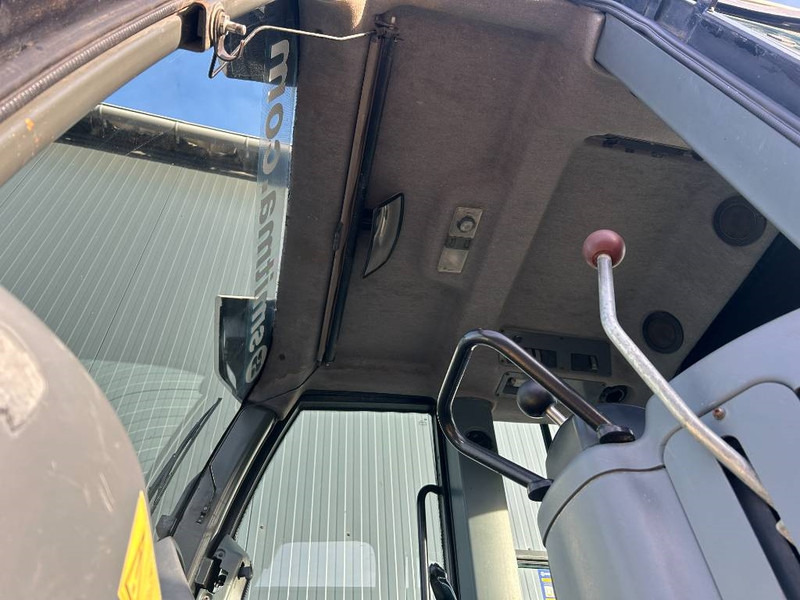 Chargeuse sur chenilles Liebherr LR634: photos 6