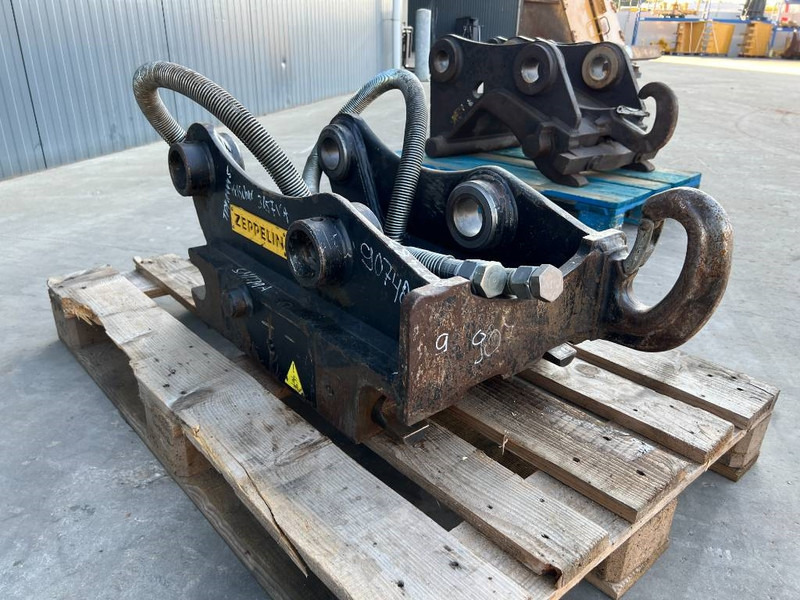 OilQuick OQ65 - 311F / 313F / 315F - Attache rapide pour Engins de chantier: photos 3 OilQuick OQ65 - 311F / 313F / 315F - Attache rapide pour Engins de chantier: photos 3