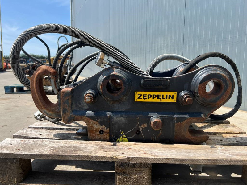 Attache rapide pour Engins de chantier OilQuick OQ65 - M314F / M316F / M318F: photos 8 Attache rapide pour Engins de chantier OilQuick OQ65 - M314F / M316F / M318F: photos 8