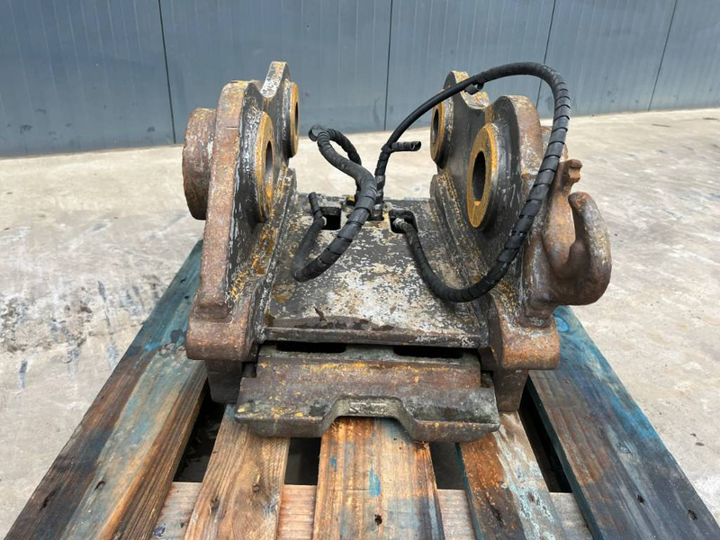 SMP S70 - 320D - Attache rapide pour Engins de chantier: photos 2 SMP S70 - 320D - Attache rapide pour Engins de chantier: photos 2