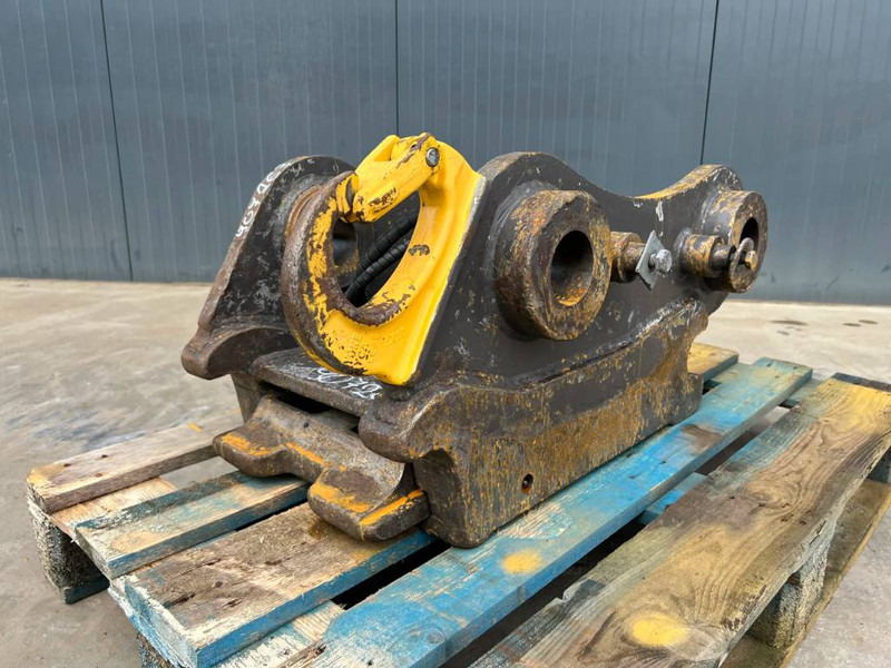 SMP S70 - 323D - Attache rapide pour Engins de chantier: photos 1 SMP S70 - 323D - Attache rapide pour Engins de chantier: photos 1