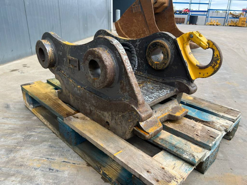 SMP S70 - 323D - Attache rapide pour Engins de chantier: photos 3 SMP S70 - 323D - Attache rapide pour Engins de chantier: photos 3