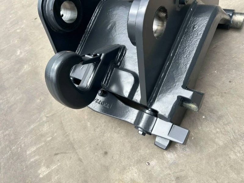 Smitma CW30 - M314F / M316F / M318F - Attache rapide pour Engins de chantier: photos 5 Smitma CW30 - M314F / M316F / M318F - Attache rapide pour Engins de chantier: photos 5