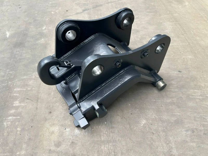 Smitma CW30 - M314F / M316F / M318F - Attache rapide pour Engins de chantier: photos 1 Smitma CW30 - M314F / M316F / M318F - Attache rapide pour Engins de chantier: photos 1