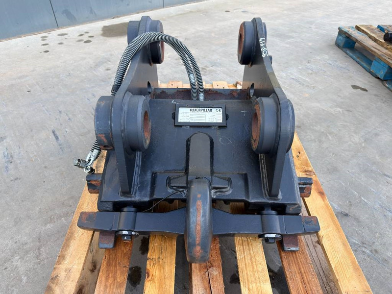 Verachtert CW20 - M312 / M315D / M315F / M316C / M316D / M316 - Attache rapide pour Engins de chantier: photos 2 Verachtert CW20 - M312 / M315D / M315F / M316C / M316D / M316 - Attache rapide pour Engins de chantier: photos 2
