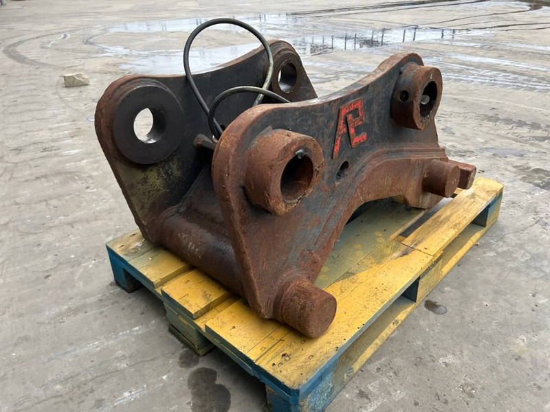 Verachtert CW55S - HB365 / PC360 - Attache rapide pour Engins de chantier: photos 3 Verachtert CW55S - HB365 / PC360 - Attache rapide pour Engins de chantier: photos 3