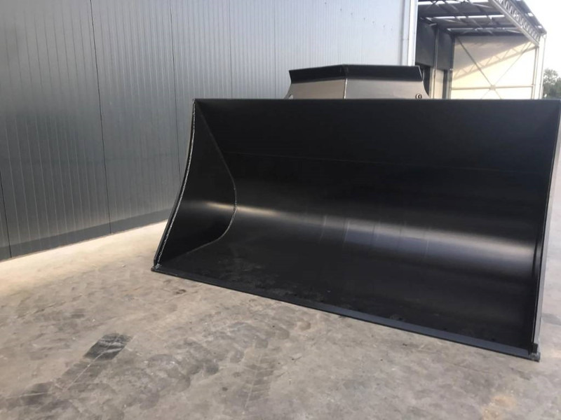 Volvo L180G - Godet pour Engins de chantier: photos 5 Volvo L180G - Godet pour Engins de chantier: photos 5