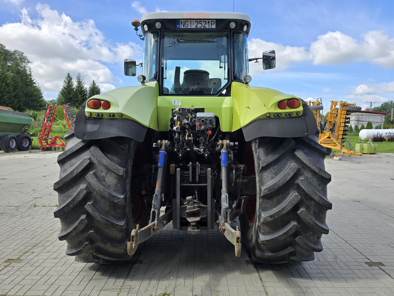 CLAAS AXION 850 - Tracteur agricole: photos 5 CLAAS AXION 850 - Tracteur agricole: photos 5