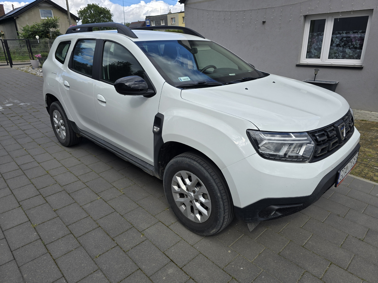 DACIA DUSTER 1.0 + LPG - Voiture: photos 3 DACIA DUSTER 1.0 + LPG - Voiture: photos 3