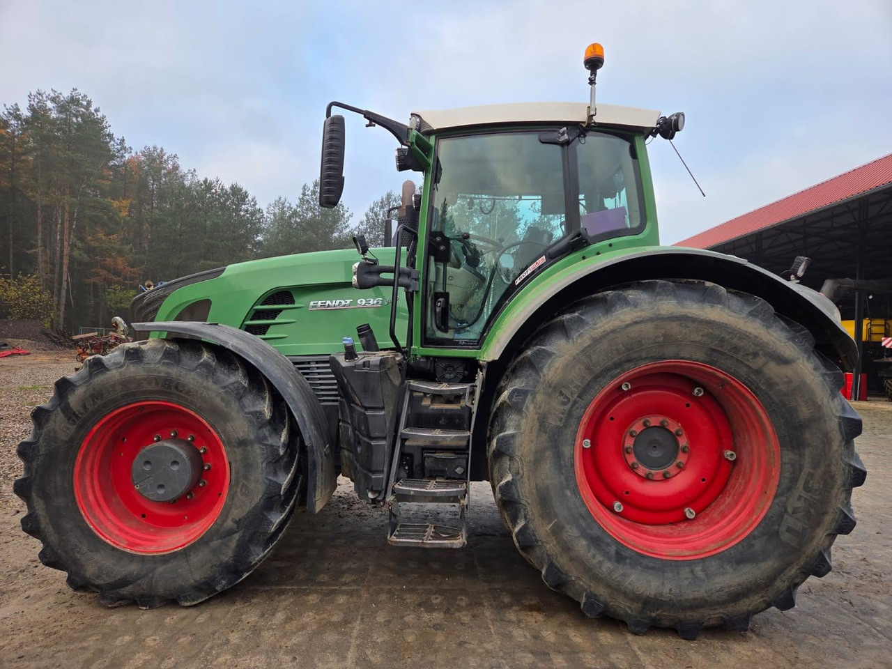 FENDT 936 PROFI PLUS - Tracteur agricole: photos 2 FENDT 936 PROFI PLUS - Tracteur agricole: photos 2